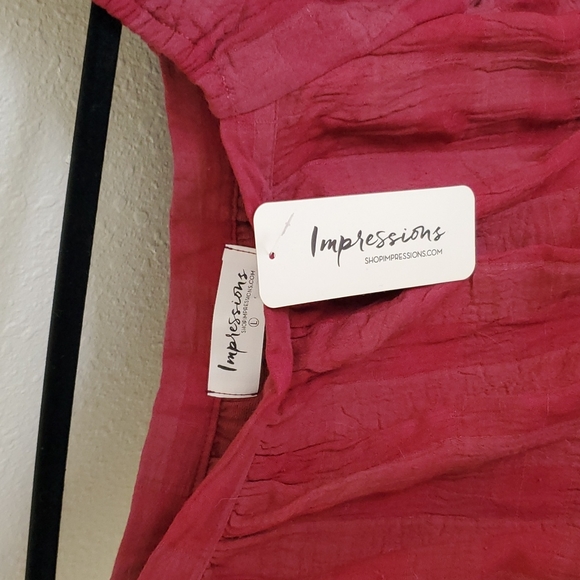 NWT Off Shoulder Long Sleeve Blouse - Picture 2 of 4